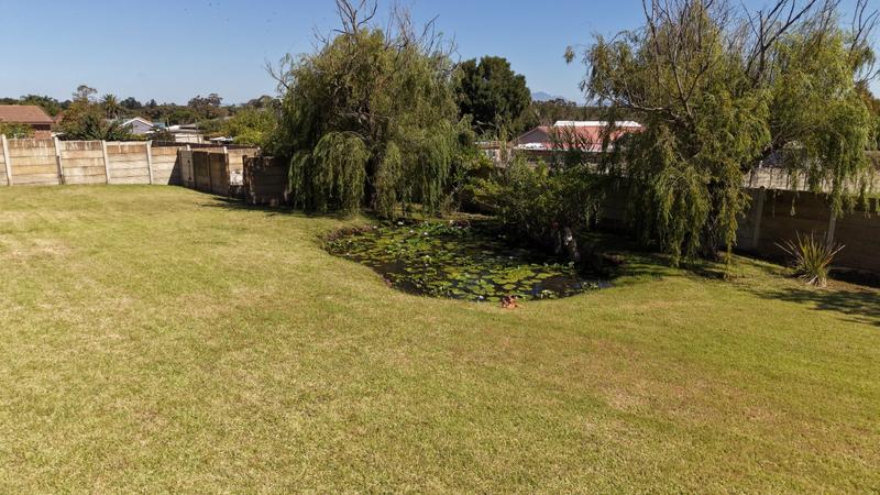 4 Bedroom Property for Sale in Albertinia Western Cape